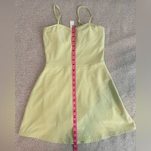ALO Yoga Mint Green Sleeveless Top